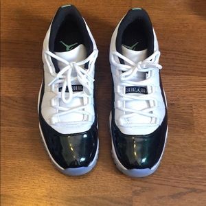 Air Jordan 11 Lows